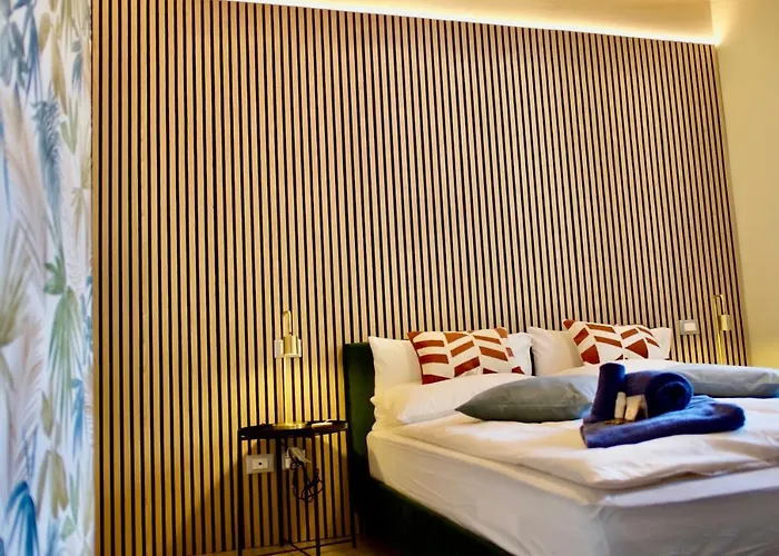 Loft Tirano 3Min Walk To Berninaexpress