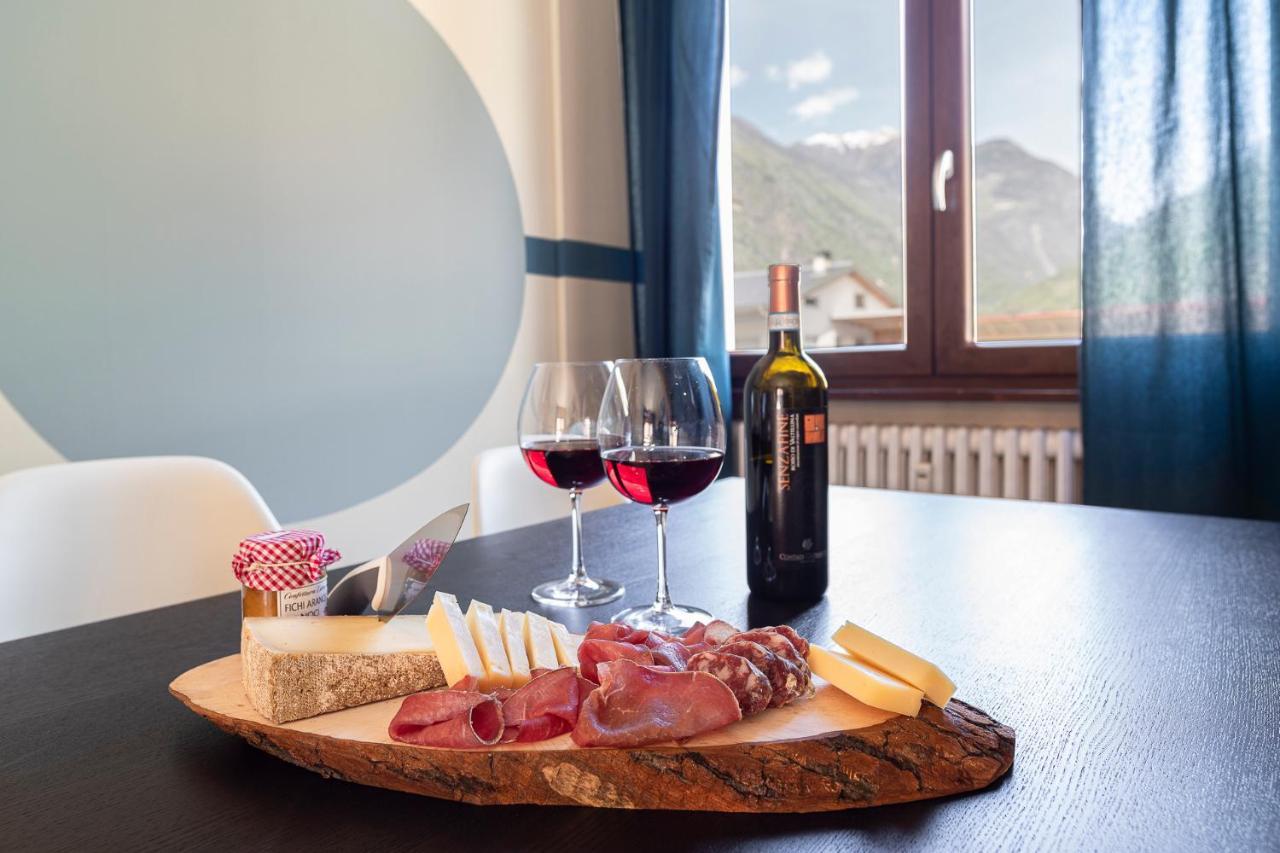 Loft 3min Walk To Berninaexpress Tirano